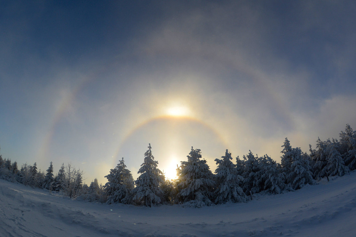 22°-Ring und 46°-Ring